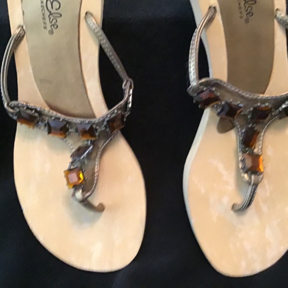 Toe sandal - Picture 3 of 4